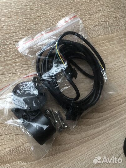 Дисплей курок газа для электросамоката