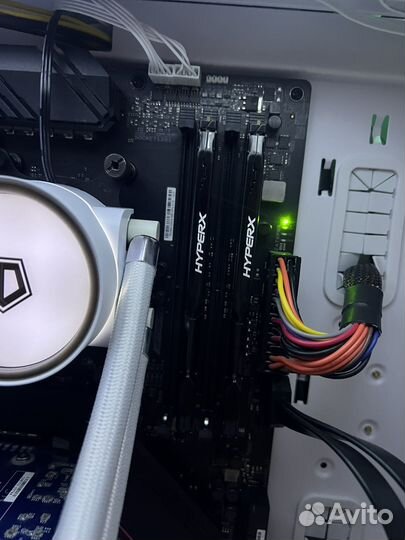 Оперативная память ddr4 16GB (2x8) HyperX fury