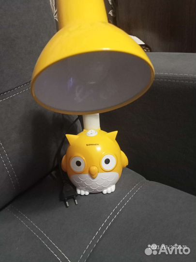 Лампа настольная