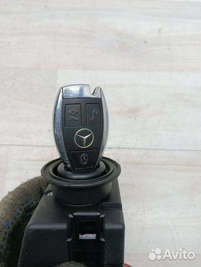 Замок зажигания + ключ Mercedes W220