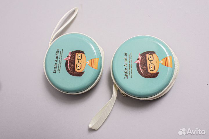 Футляры для наушников