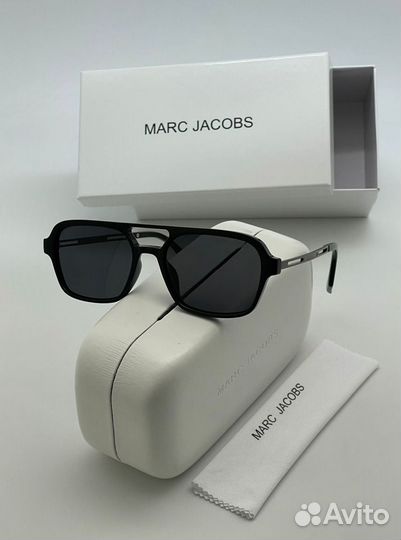 Солнцезащитные очки Marc Jacobs