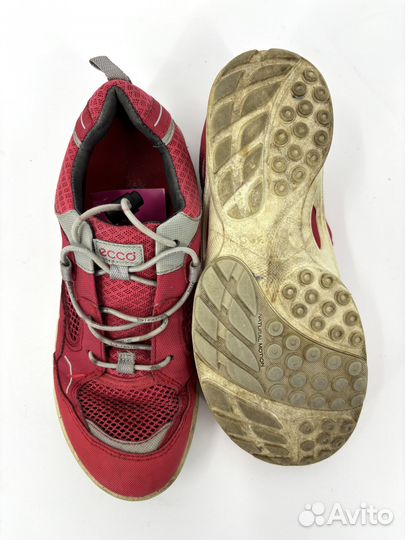 Кроссовки женские ecco