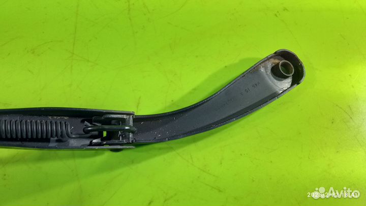 Поводок стеклоочистителя для Renault Logan 2