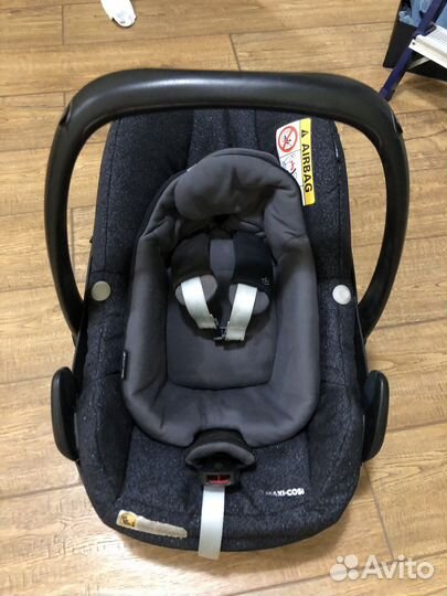 Автолюлька maxi cosi pebble plus с базой isofix
