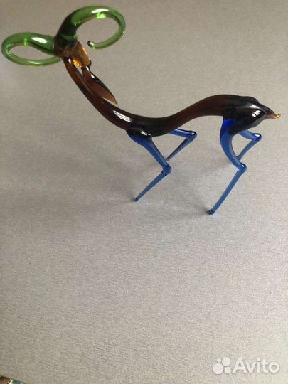 Статуэтка (фигурка) 