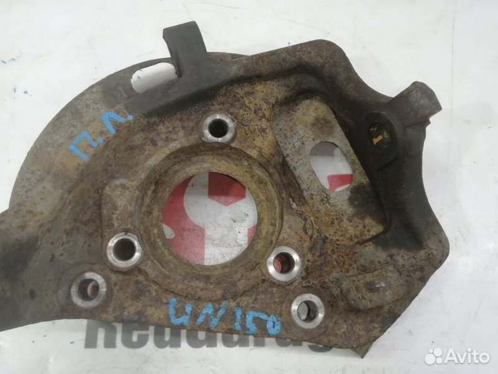 Кулак поворотный передний левый Ford Explorer