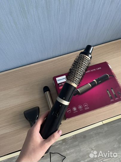 Фен щетка philips
