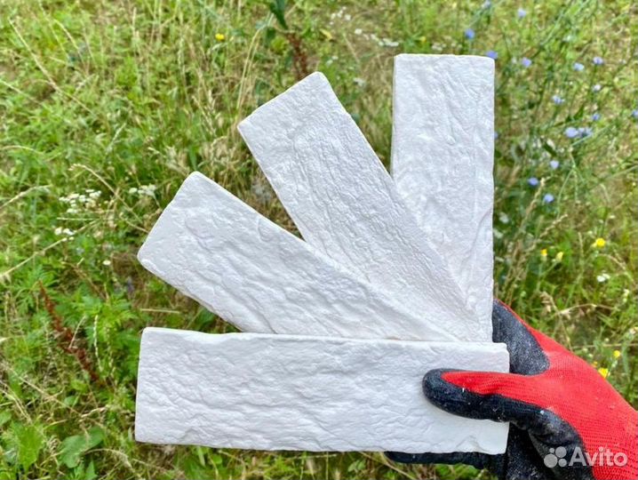 Гипсовый камень под кирпич