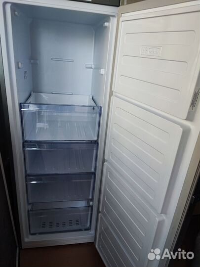 Морозильник Beko