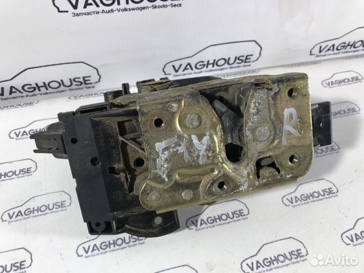 Замок двери задний правый Ford Focus MK 1 1999