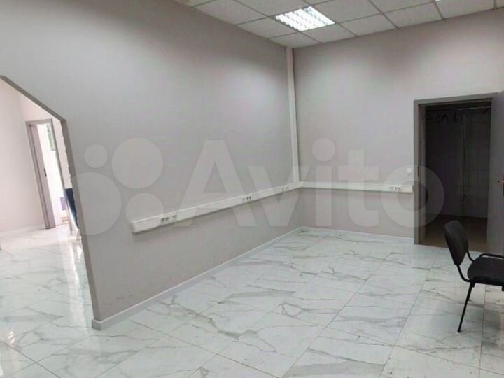 Сдам офисное помещение, 310 м²