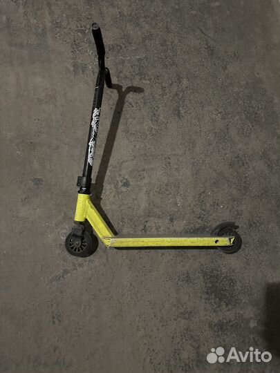 Трюковой самокат декатлон