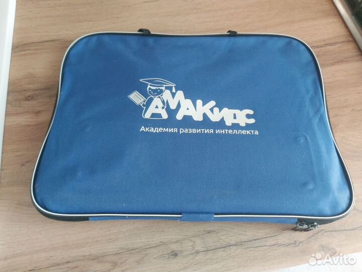 Счеты Абакус и учебники