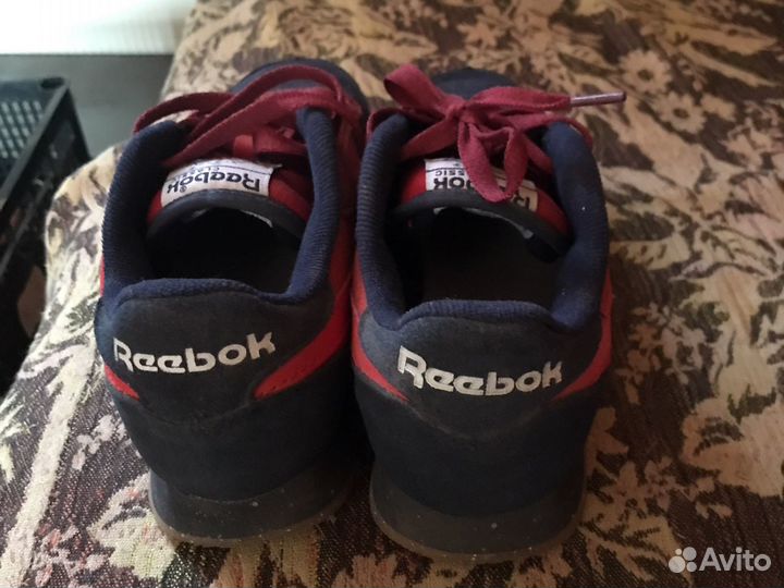 Новые кроссовки Reebok