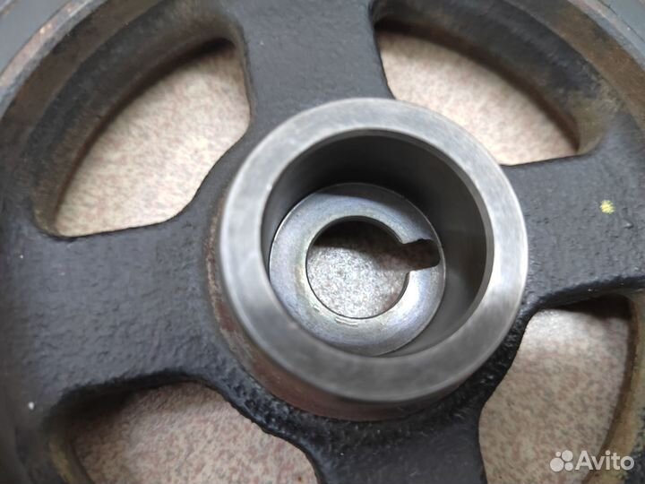 Шкив коленвала Hyundai KIA 2,0 G4NA 23124-2E000