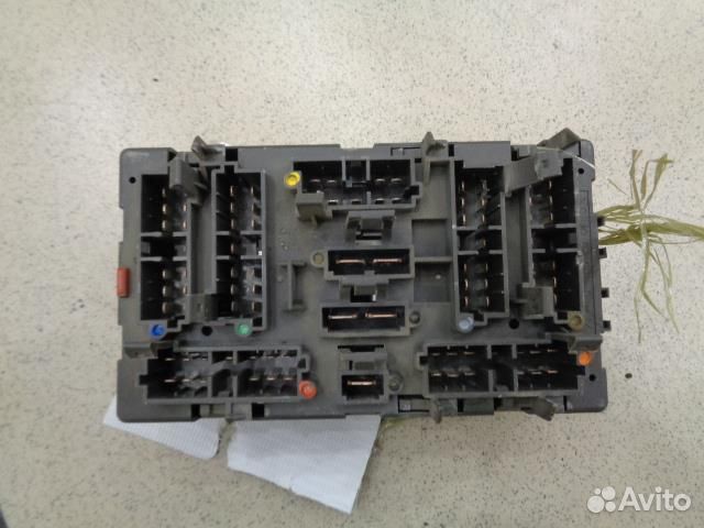 Блок предохранителей салонный Peugeot 406 1995-20