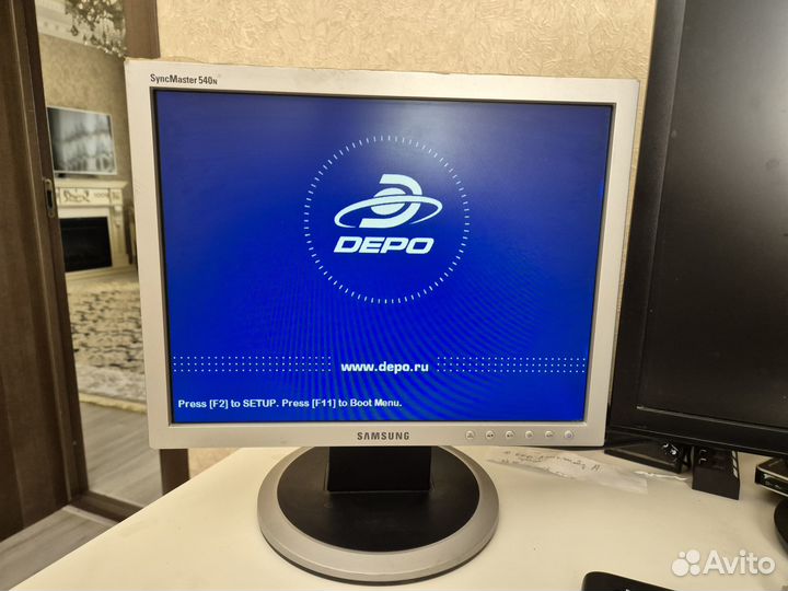 Мониторы Samsung Sync Master 540N