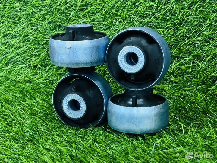 Сайлентблок переднего рычага задний 5Q0407183E