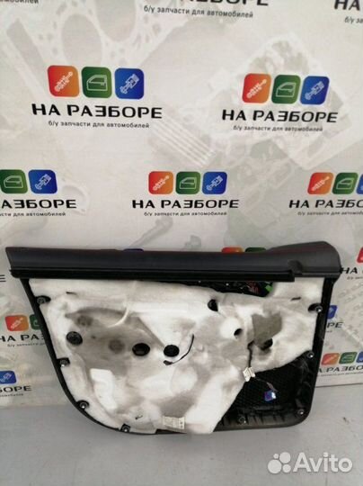 Обшивка двери передняя правая Porsche Cayenne 958