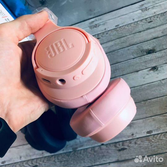 Беспроводные наушники jbl tune 700 Bt