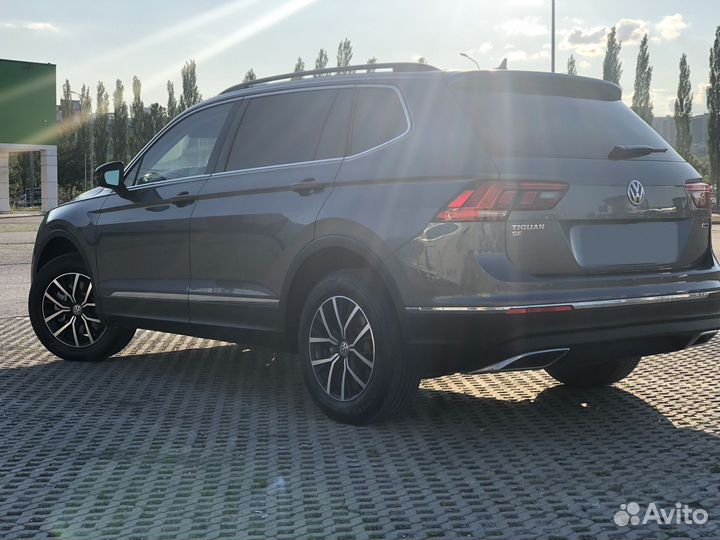 Volkswagen Tiguan 2.0 AMT, 2021, 20 000 км