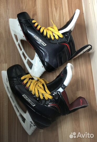 Коньки Bauer X900 S17, размер 9 ее