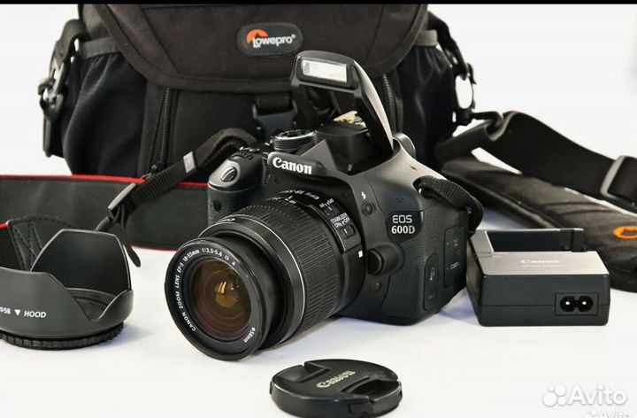 Canon EOS 600D/T3i 18.0MP зеркалка Kit Canon 18-55