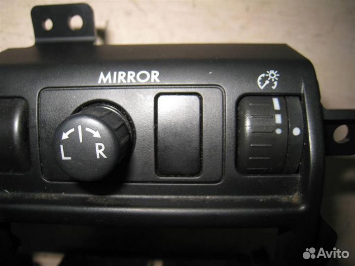 Регулятор зеркал Subaru Legacy/ Outback BM/B14 20