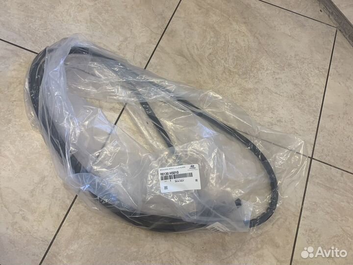 Молдинг лобового стекла для hyundai solaris