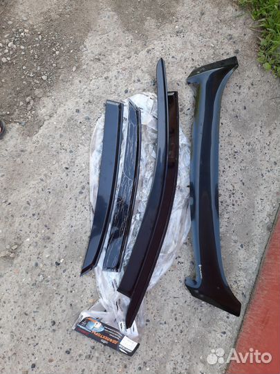 Дефлектор капота Форд Фокус 2