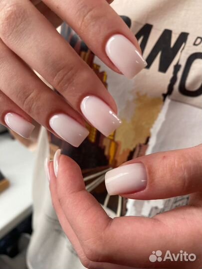 Маникюр