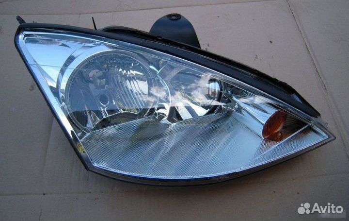 Фара правая+ левая Ford Focus