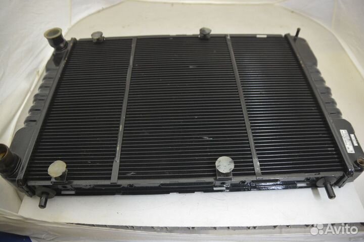 Радиатор водяной газ-3110 с двигателем Chrysler