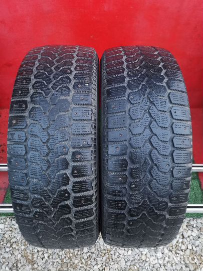 Yokohama Ice Guard Stud IG55 215/60 R17