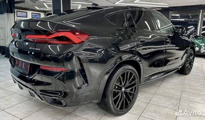 BMW X6 3.0 AT, 2022, 18 000 км