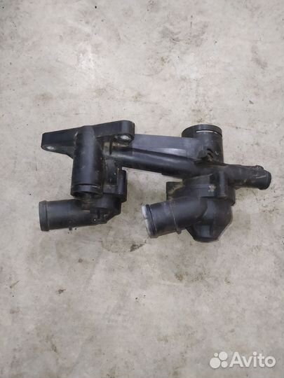 Корпус термостата VW Polo Sedan 1,6 cfna Skoda