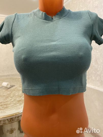 Женская одежда и обувь