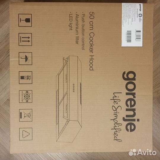 Вытяжка подвесная Gorenje WHU529EW/M