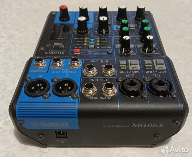 Акустика для сцены JBL EON 615