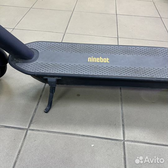 Электросамокат Ninebot kickscooter Max g30p