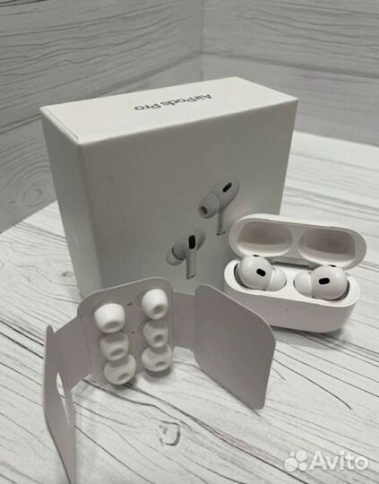Airpods Pro v2 +20w адаптер и чехол