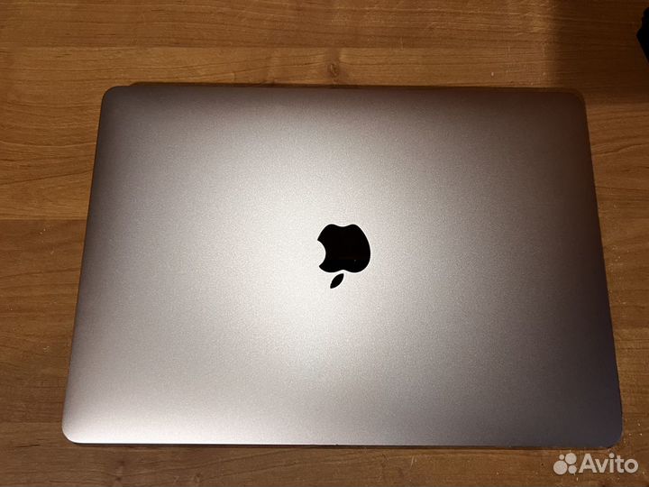 Apple macbook air 13 m1