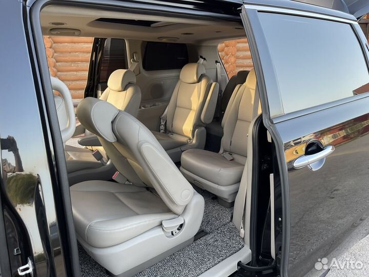 Аренда минивена с водителем Трансфер РФ рб