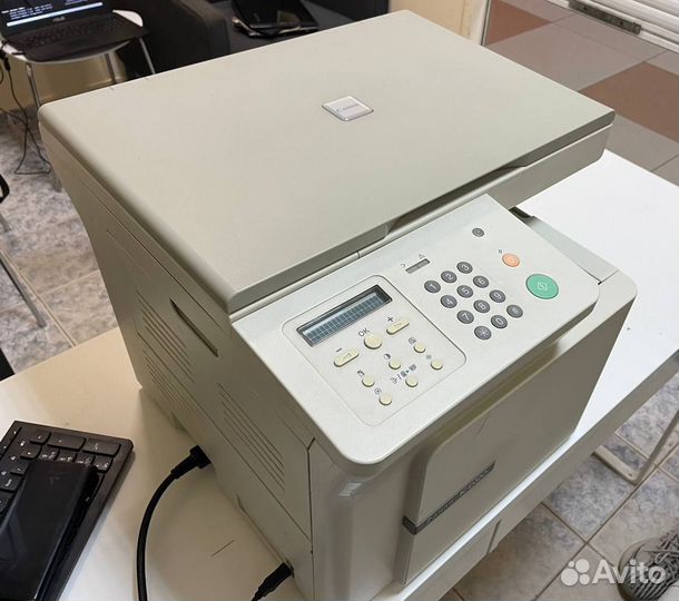 Замечательный мфу принтер Canon лазерный