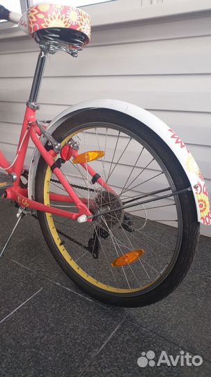 Велосипед Giant Flourish liv