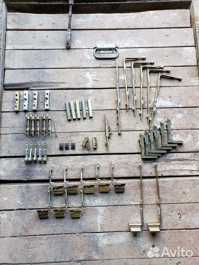 Фурнитура для пластиковых окон roto