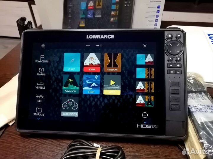 Новый Lowrance HDS 12 Live с AI2 3in1