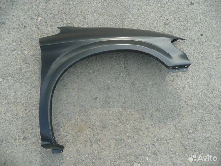 Крыло пер.правое без отв Dodge Caravan