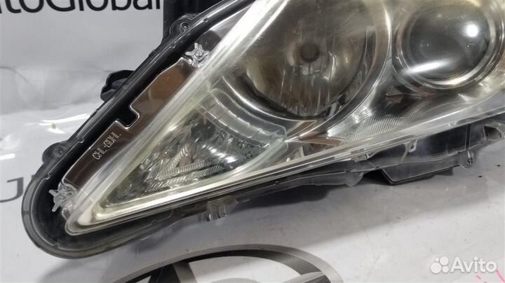 Фара левая Toyota Camry